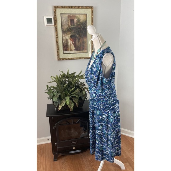 Nine West Dresses & Skirts - Nine West Dress Women's 16 Sleeveless V-Neck Partially Lined Blue Stretch